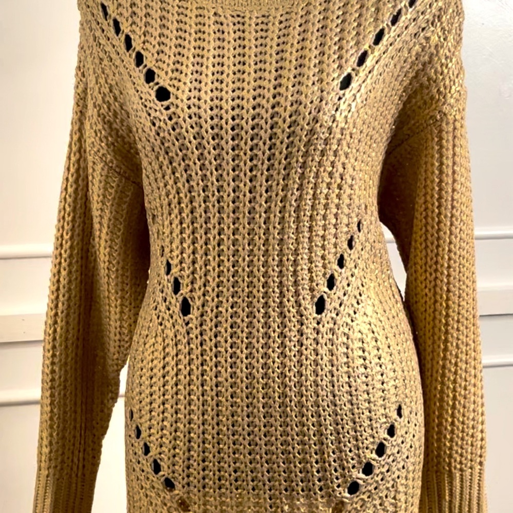 NWOT FRINGE Back Sweater Dress. Yellow/Gold Metallic S/M - Picture 4 of 9